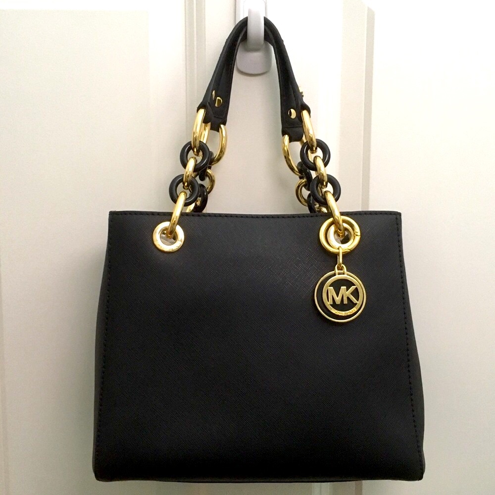 MICHAEL Michael Kors Cynthia Small Black Leather
